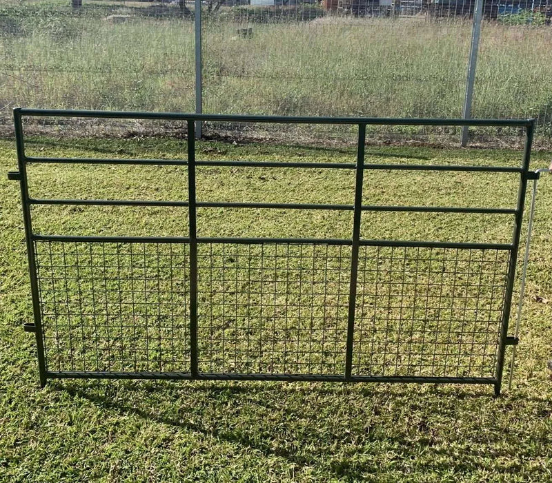Load image into Gallery viewer, Goat Hurdles with Mesh
