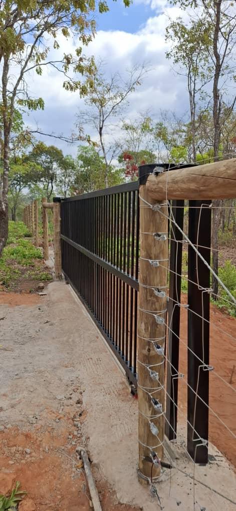 Load image into Gallery viewer, Sliding Gate 1800mm x 4200mm
