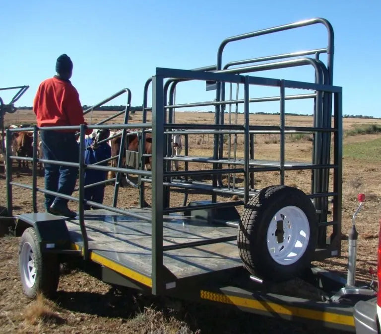 Load image into Gallery viewer, Portable Cattle Kraal with Trailer
