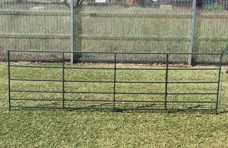 Load image into Gallery viewer, Sheep Lambing Pen
